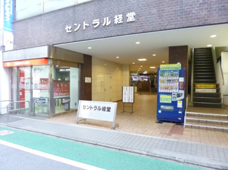 【エントランス】