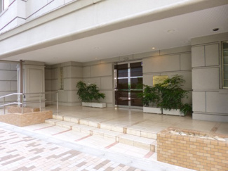 【エントランス】