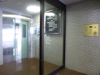 【エントランス】