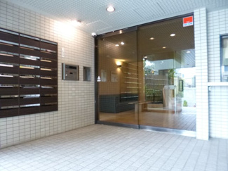 【エントランス】