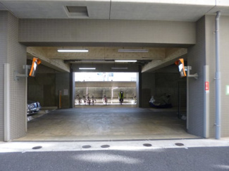 【駐車場】 | 敷地内駐車場スペース