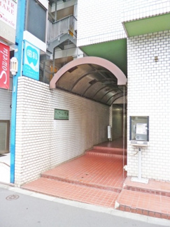 【エントランス】