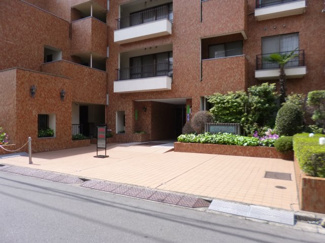 【エントランス】