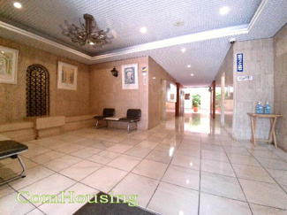 【その他共用部分】 | 落ち着いた雰囲気のロビー