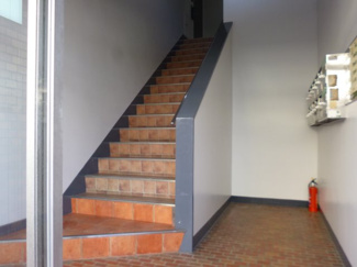 【エントランス】