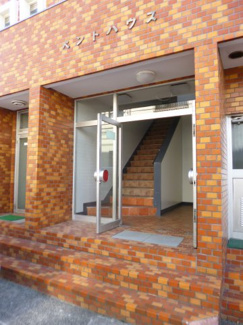 【エントランス】