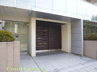 【エントランス】 | ダブルオートロックシステムで安心です