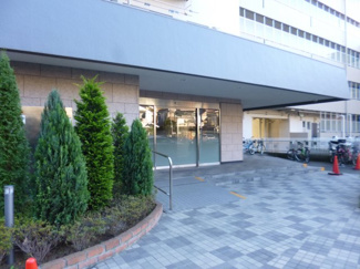 【エントランス】