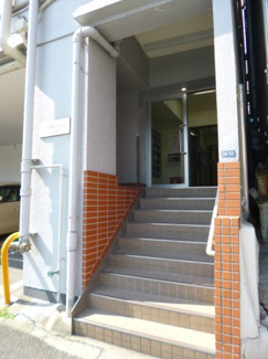 【エントランス】