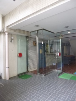 【エントランス】