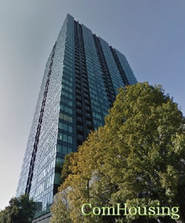 【外観】 | ガラスウォールの外観が近未来的でスタイリッシュな印象の高層タワーマンションです