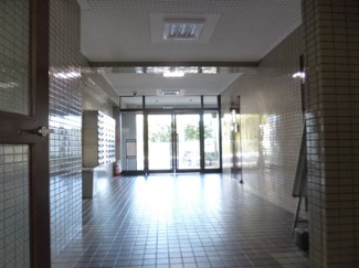 【エントランス】