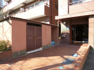 【エントランス】