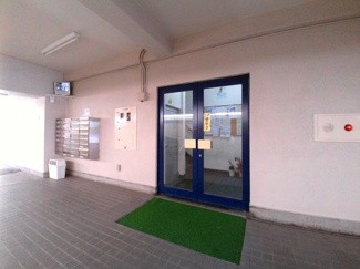 【エントランス】