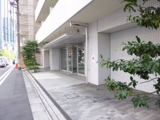 【エントランス】