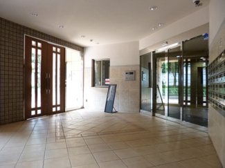 【エントランス】