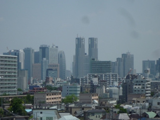 【展望】 | 新宿高層ビル群が一望できます。