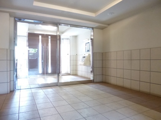 【エントランス】