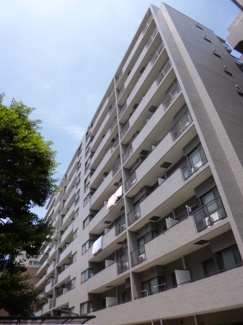 【外観】 | 総戸数１０４戸のビッグコミュニティ