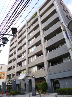 【外観】 | 「下北沢」駅徒歩2分　ペット暮らせるマンションです（細則有）