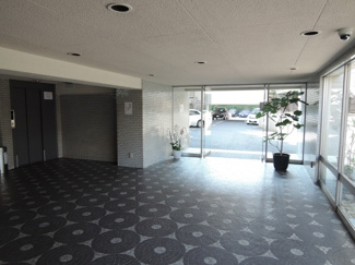 【エントランス】