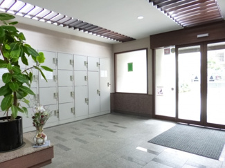 【エントランス】