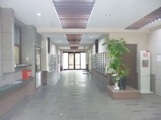 【エントランス】