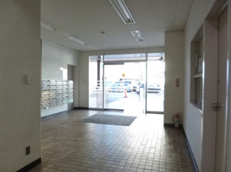 【エントランス】