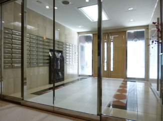 【エントランス】