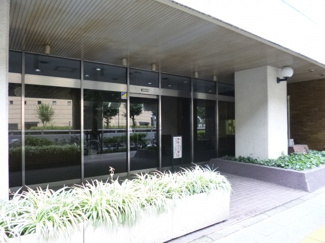 【エントランス】