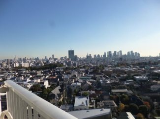 【展望】 | 新宿新都心が一望できます