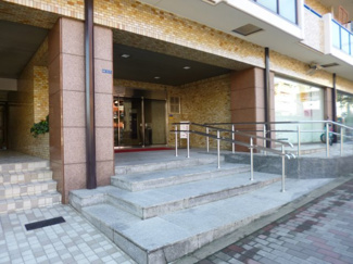 【エントランス】