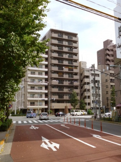 【外観】 | 東京メトロ有楽町線「江戸川橋」駅　徒歩３分の好立地。