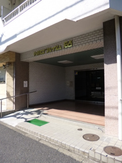 【エントランス】