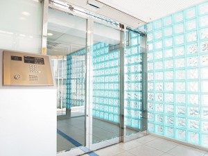 【その他共用部分】 | オートロックで安心です