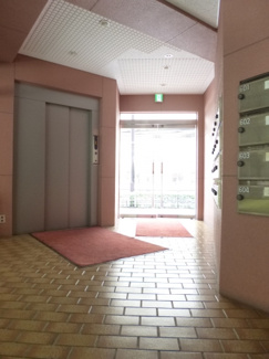 【エントランス】