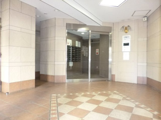 【エントランス】