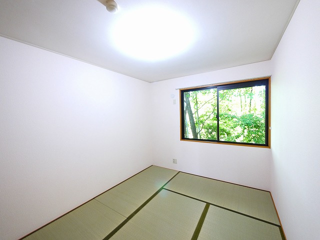 セジュールならやま　Ⅱの和室|和室、ちょっとしたくつろぎスペースにいかがでしょうか