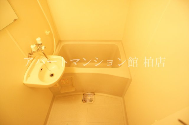 ミレニアムハイツの浴室