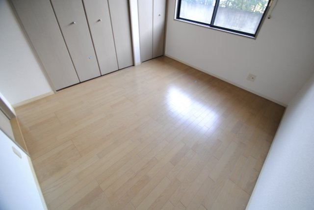 レイクヒルKASAの洋室|同タイプ別室（イメージ画像）