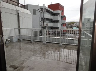 【バルコニー】 | 幸福相互富雄松本ビル