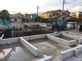 【前面道路含む現地写真】 | 現地写真