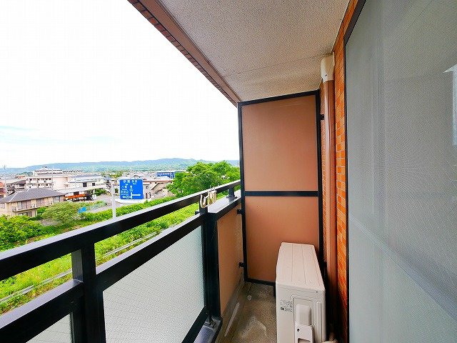 シャトー・ドゥ・クリヨンのバルコニー