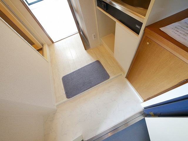 シャトー・ドゥ・クリヨンの玄関