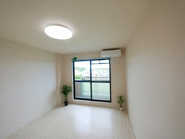 シャトー・ドゥ・クリヨンの洋室