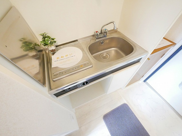 シャトー・ドゥ・クリヨンのキッチン