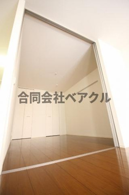 【寝室】 | ホルツ | 落ち着いて過ごせるお部屋なので、寝室にいかがでしょうか