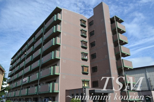 アメニティα館の外観|鉄筋コンクリート造のマンション