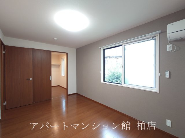 京Ⅲの洋室