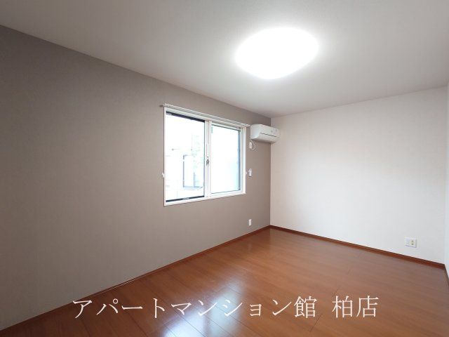 京Ⅲの洋室